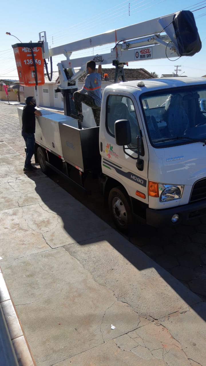 Novo caminhão, HD 80 ano 2020, da marca Hunday adquirido com recursos próprios do município