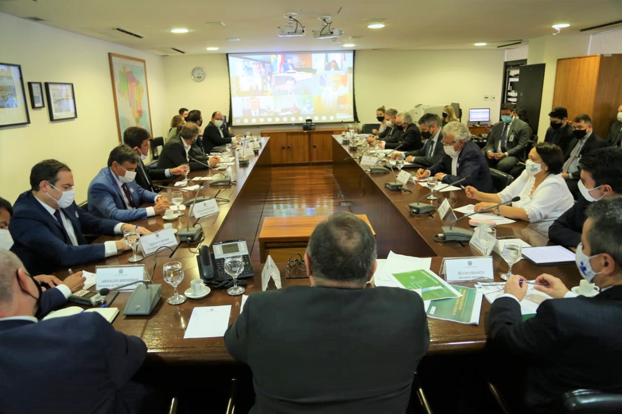Governadores em reuniao com o Ministro da Saúde Eduardo Pazuello(Reprodução Secom Goiás)