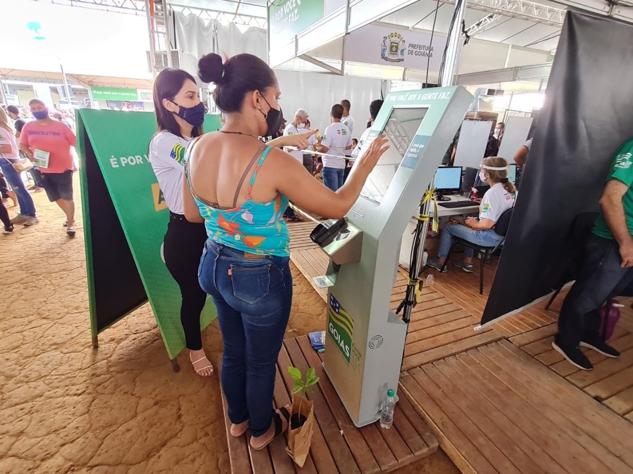 População utiliza serviços do Vapt Vupt e do Expresso Totem durante primeira e segunda edições do Mutirão Governo de Goiás