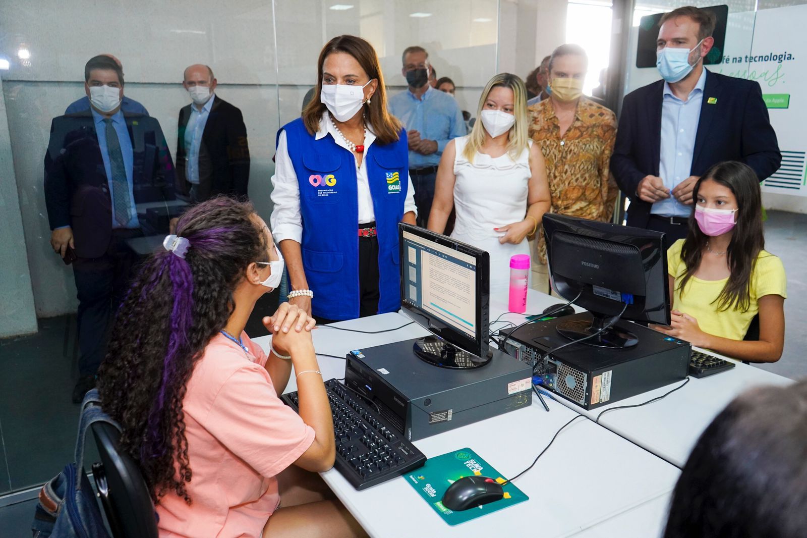 Primeira-dama Gracinha Caiado inaugura primeiro Centro de Recondicionamento de Computadores e Capacitação (CRC) do Estado, que oferece formação profissional tecnológica para jovens