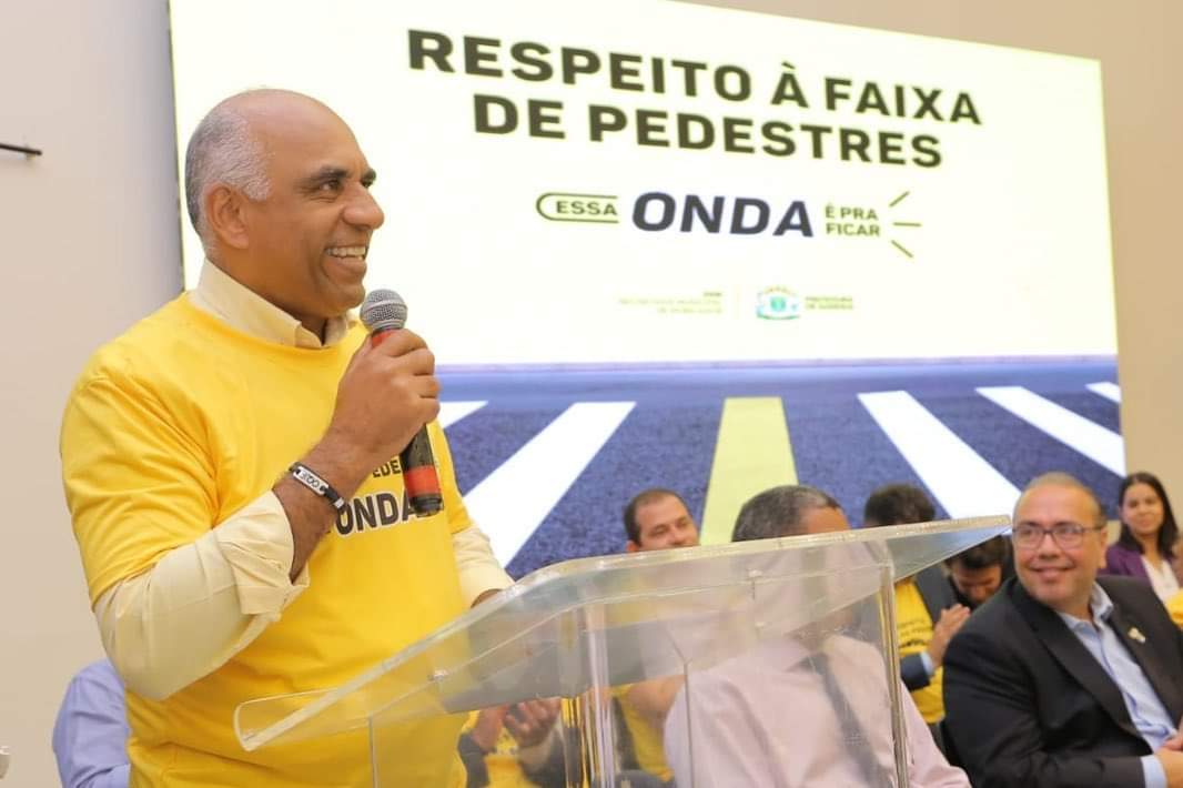 Prefeito Rogério Cruz lança campanha Maio Amarelo para conscientizar goianienses sobre respeito à faixa de pedestres