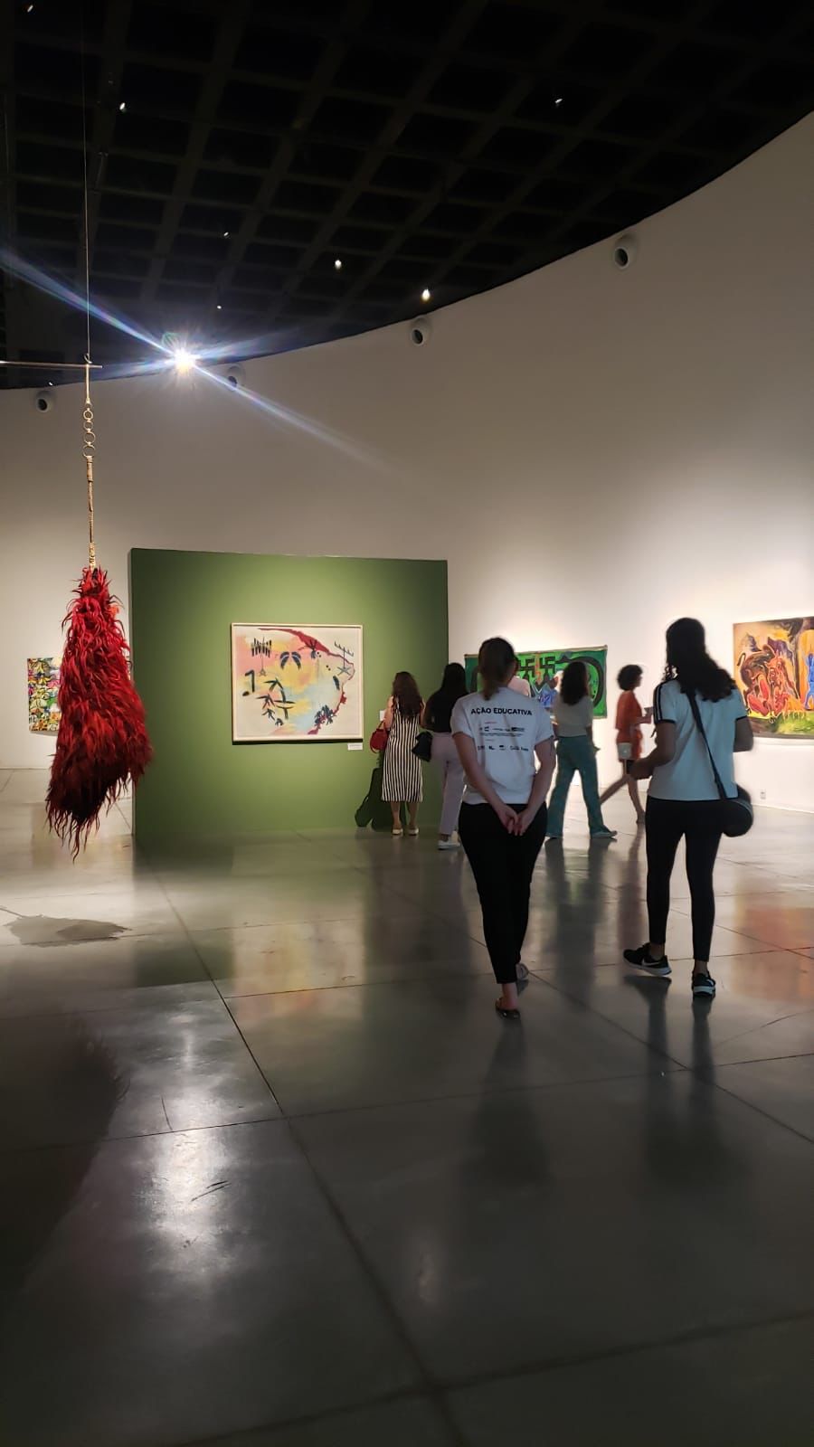 Museu de Arte Contemporânea de Goiás (MAC) exibe mostras Fayga Ostrower: Diálogos ativos e Conversas: resistência e convergência