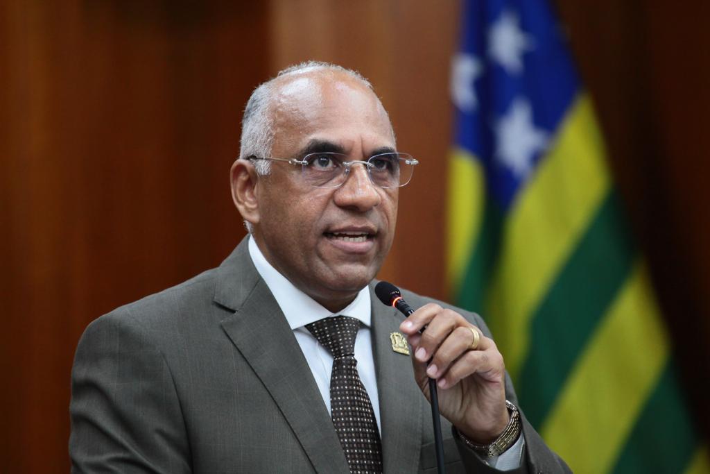 Prefeito de Goiânia, Rogério Cruz presta contas na Câmara Municipal, destaca redução de 6,75% nas despesas e assegura que 2022 é um ano de execução