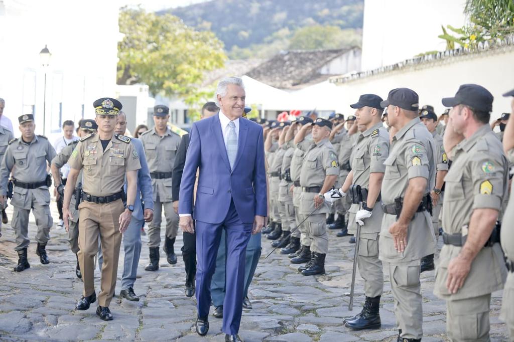 Governador Ronaldo Caiado durante transferência da capital do Estado para a cidade de Goiás 
