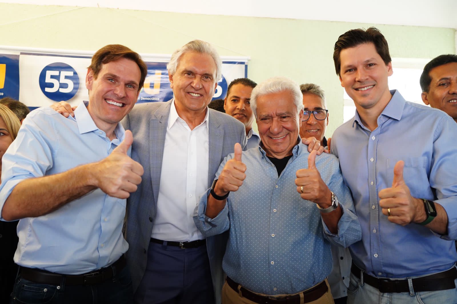Lissauver Vieira junto com o Governador Ronaldo Caíado, o presidente do PSD Vilmar Rocha e o candidato a vice governador Daniel Vilela 