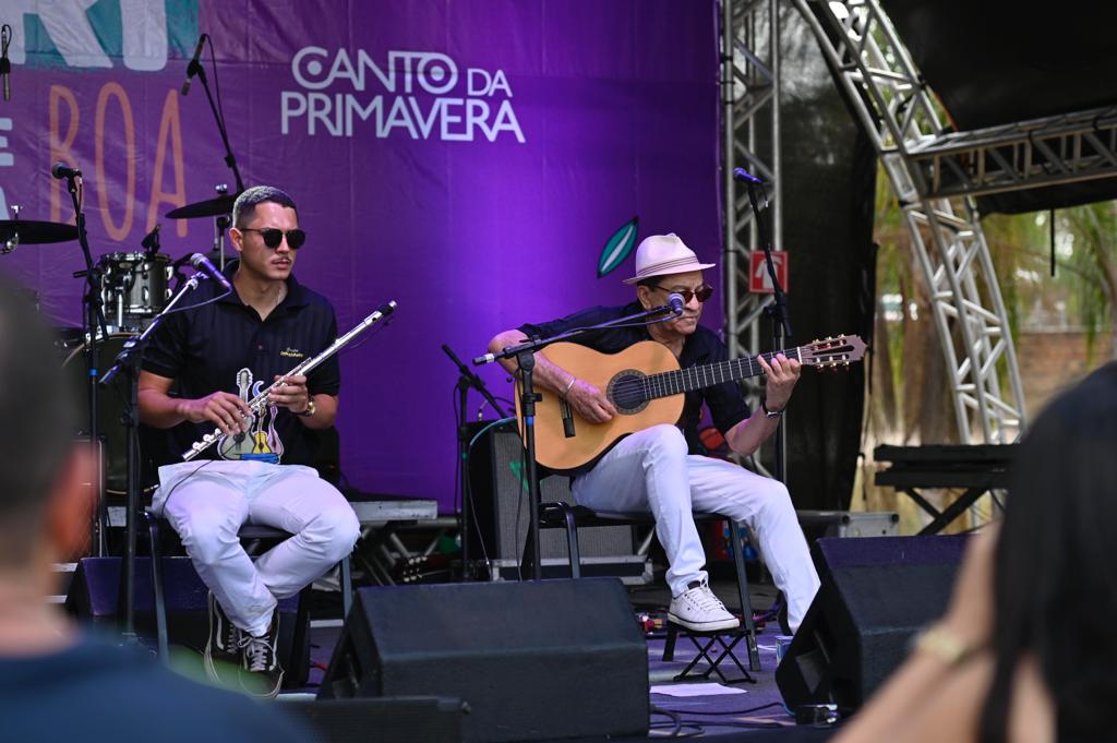 Palcos do festival Canto da Primavera, em Pirenópolis, receberam 26 shows em seis dias de evento; público ultrapassou 12 mil pessoas