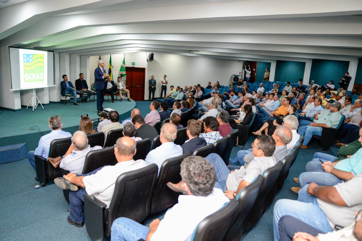 Governador Ronaldo Caiado se reúne com representantes do agro para debater política de investimento em infraestrutura, com criação de fundo participativo