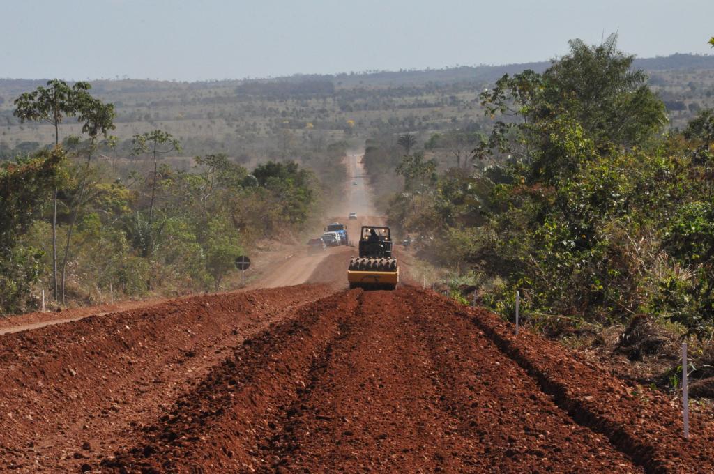 De 2019 a 2022, o governo do MT investiu via Fethab o total de R$ 2,5 bilhões somente na pavimentação de 2.553 quilômetros rodovias. 