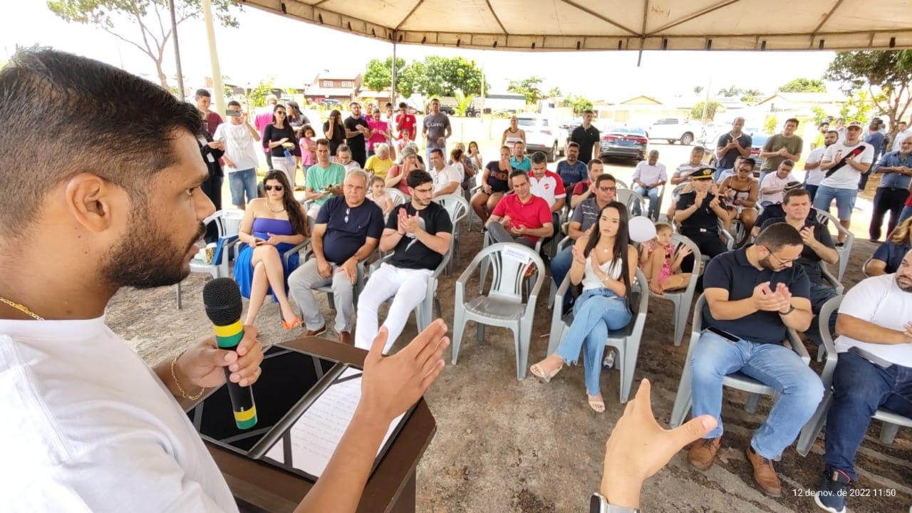 Romário Policarpo inaugura Praça no Jardim São José e destaca cuidado da gestão 