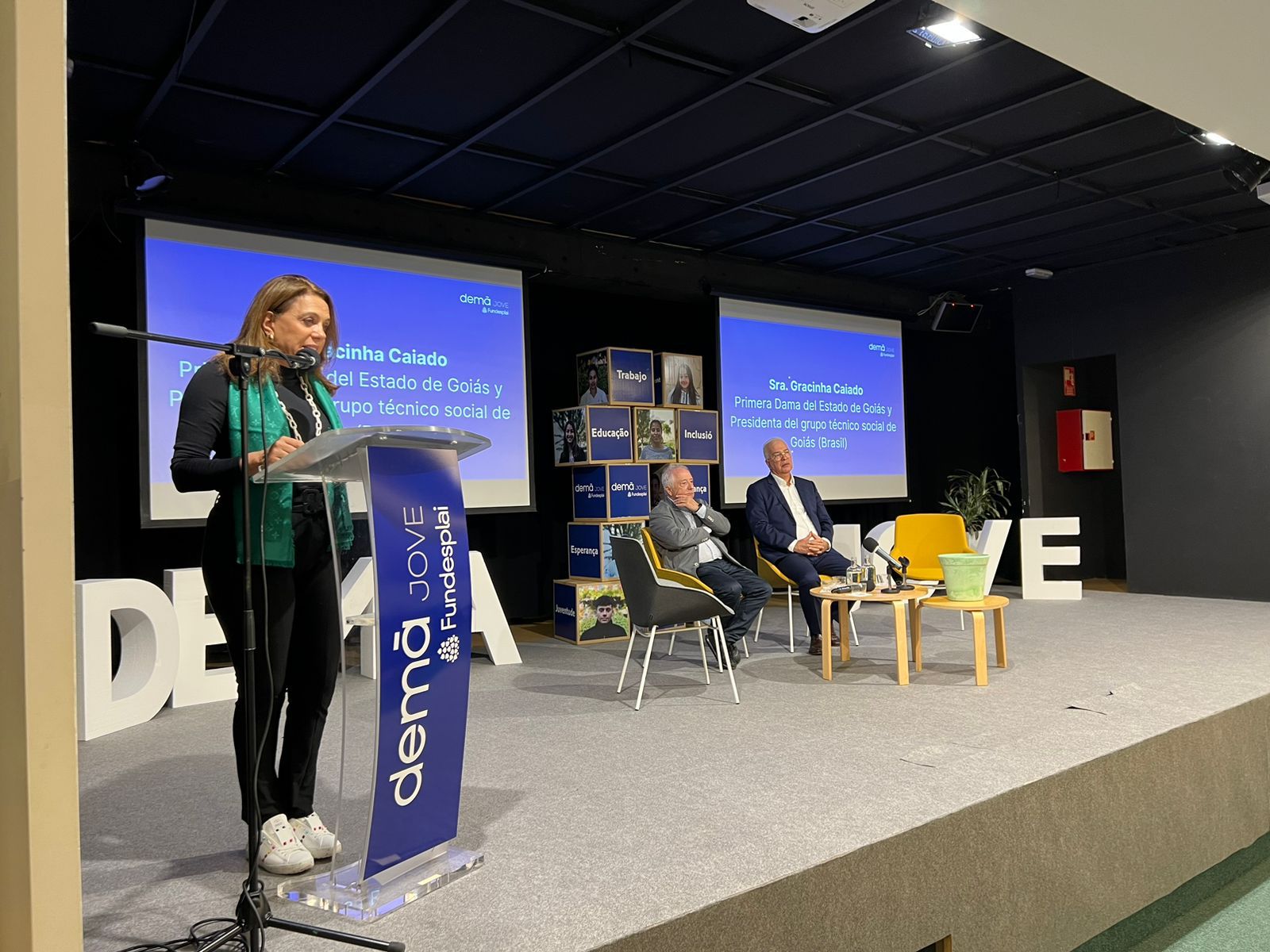 Gracinha Caiado apresenta Aprendiz do Futuro a autoridades e empresários europeus durante encontro sobre inclusão social em Barcelona, na Espanha 