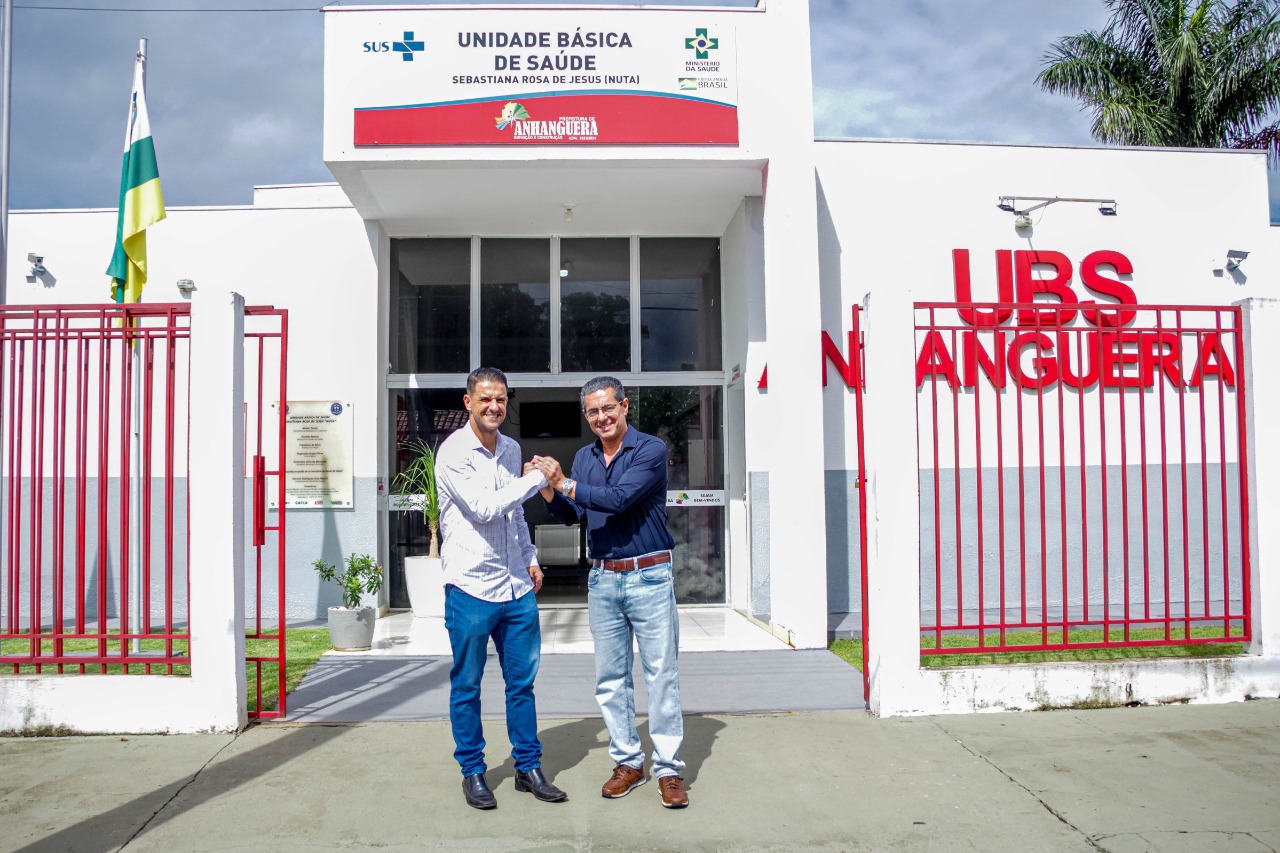 O prefeito de Anhanguera Marcelo Paiva e o secretário de saúde Dr. Lucas Guimarães, dando uma nova dinâmica de atendimento a área de saúde do municipio