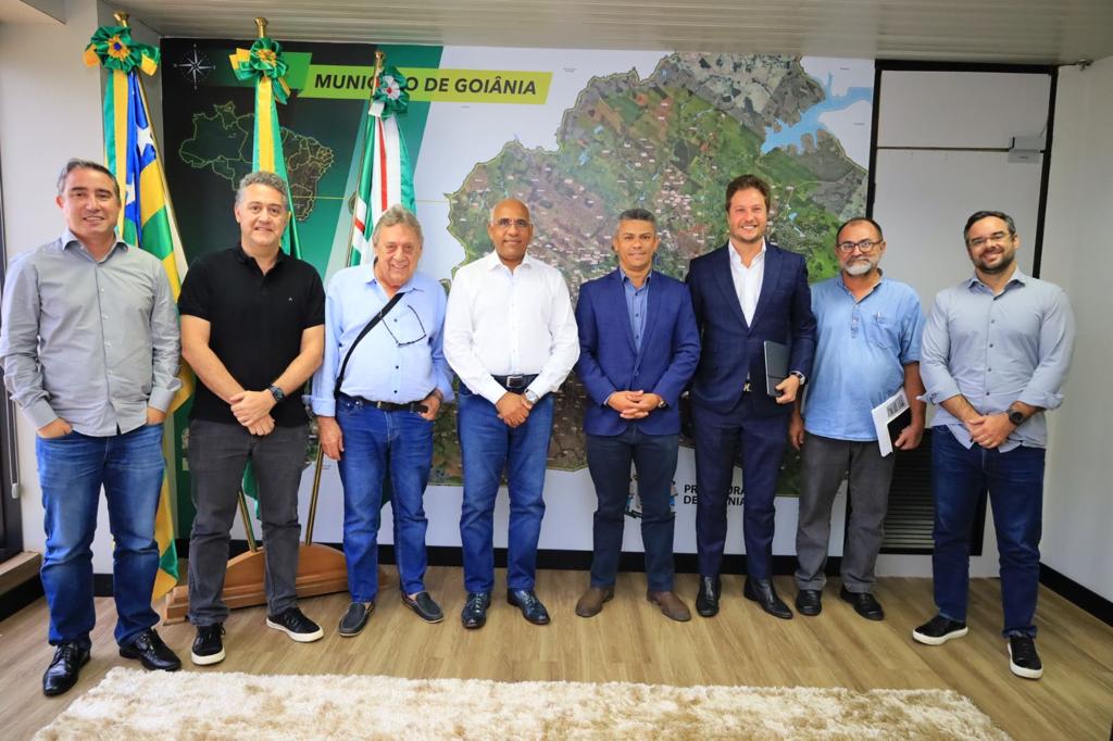 Prefeito Rogério Cruz anuncia conclusão do Trecho II, do BRT Norte-Sul, para 30 de junho