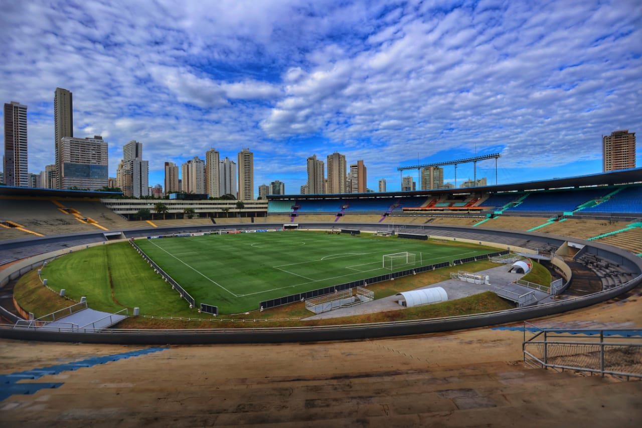 Protagonista no cenário esportivo, estádio Serra Dourada foi inaugurado em 9 de março de 1975