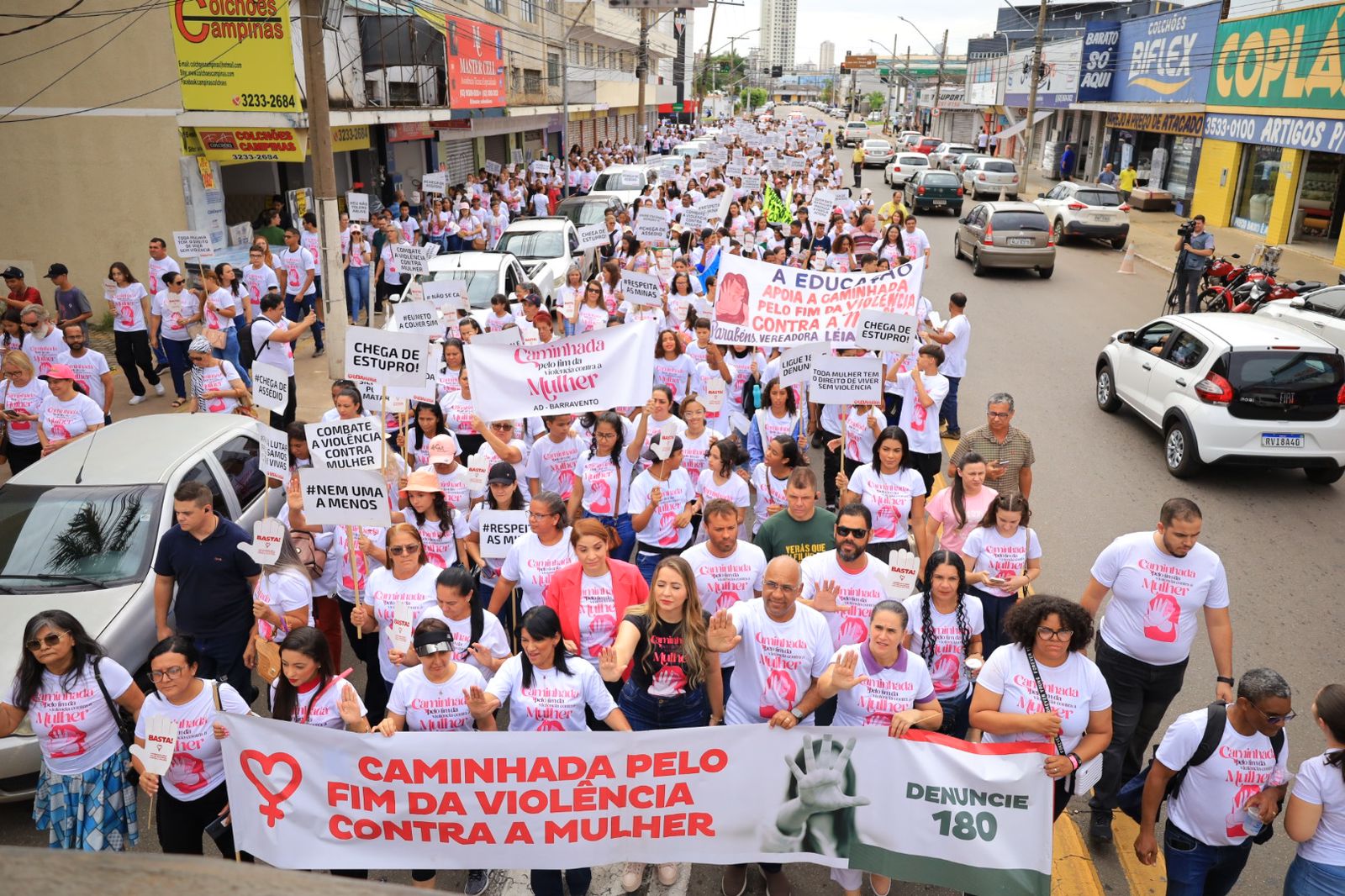 Prefeito Rogério Cruz participa da caminhada pelo fim da violência contra a mulher, neste sábado (11/03), em Campinas