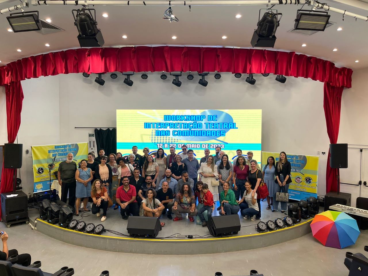 Prefeitura de Goiânia promove 20 workshops de interpretação teatral em comunidades do município