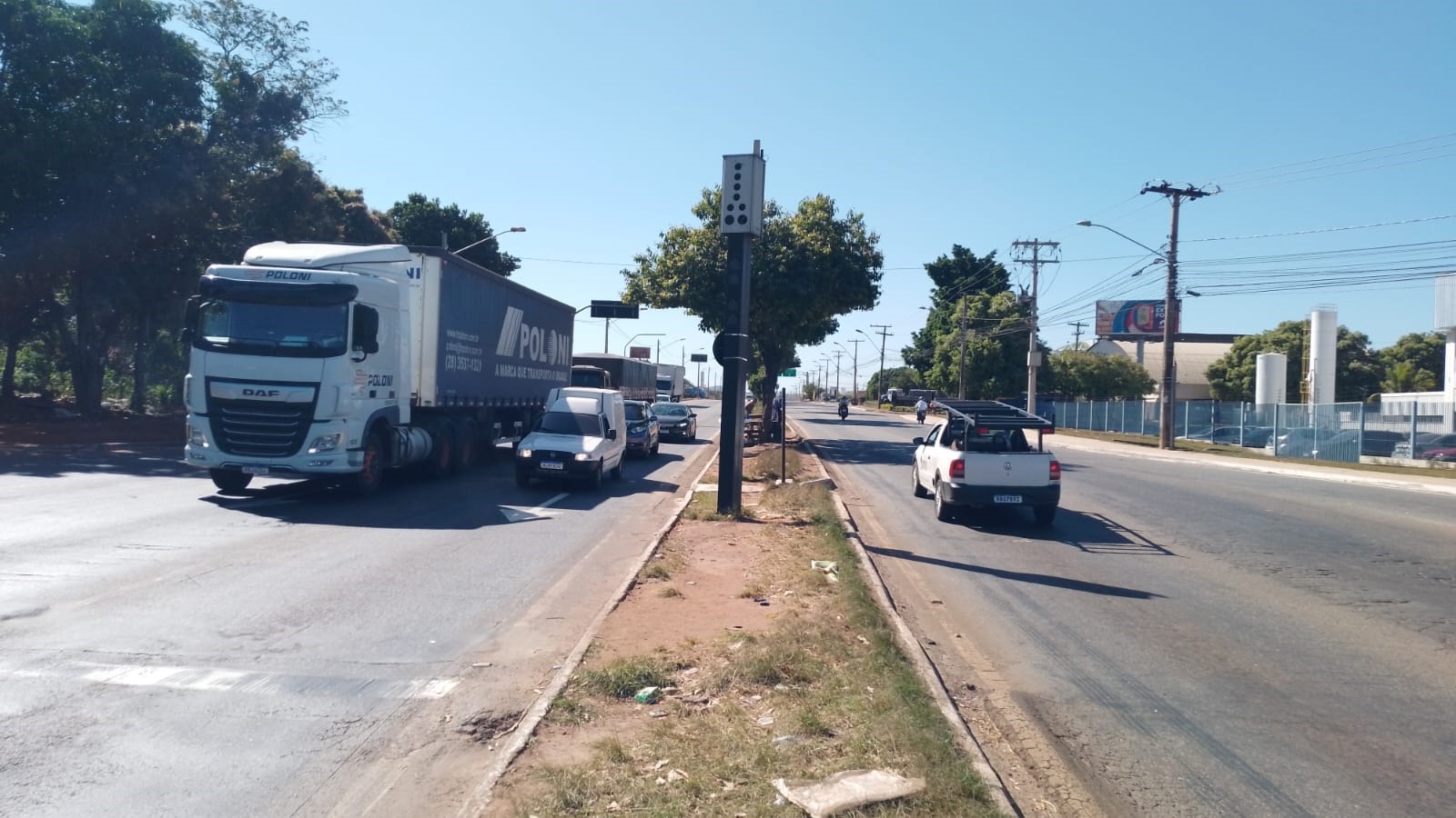 Primeira etapa da reconstrução asfáltica da Avenida Perimetral Norte contempla trecho entre Praça dos Expedicionários, no Setor Santa Genoveva, até GO-070, no Bairro Capuava