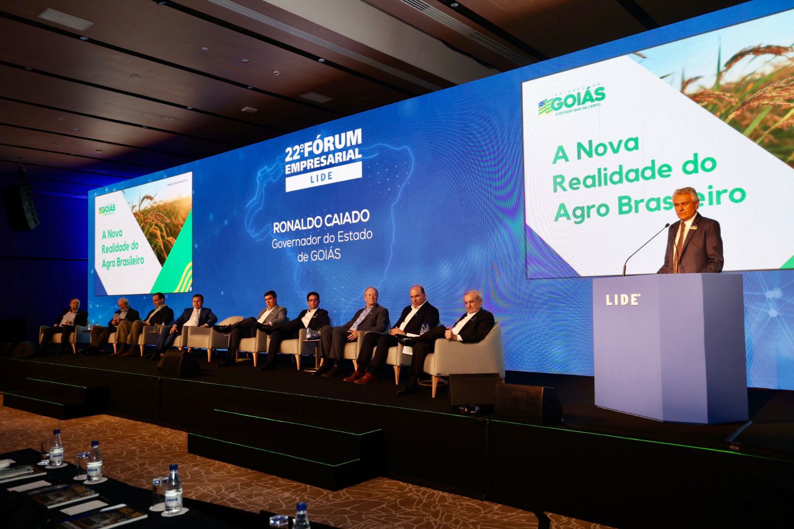 Governador Ronaldo Caiado participa de fórum empresarial no Rio de Janeiro e defende agro brasileiro, produzido com base em rígidas leis ambientais 
