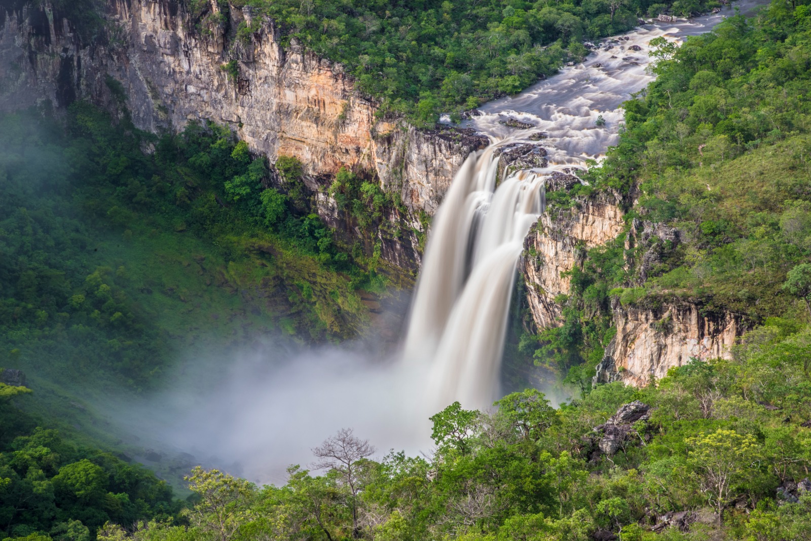 Governo de Goiás apresenta destinos turísticos durante a Expo Turismo; Maior feira do setor começa nesta sexta-feira (07/07) no Centro de Convenções de Goiânia