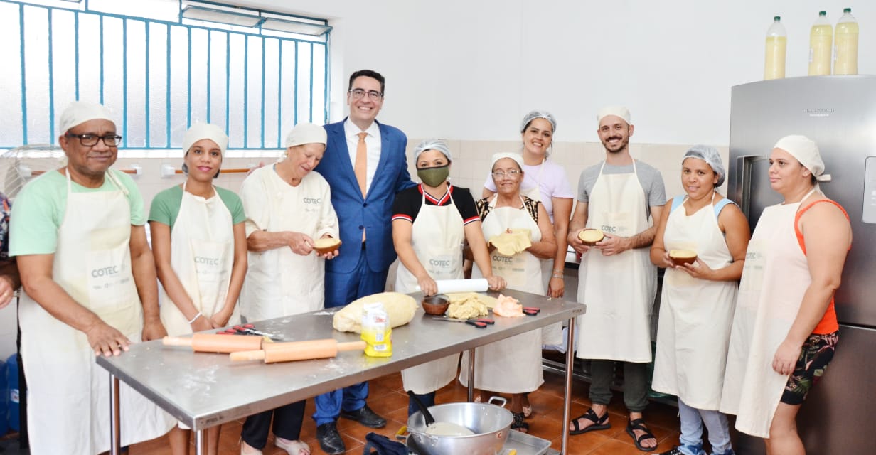 Governo de Goiás oferece oficinas gratuitas de culinária e moda durante comemorações do aniversário da cidade de Goiás