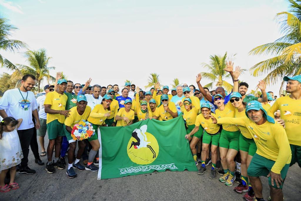 Em Aruanã, às margens do Rio Araguaia, Caiado acompanha chegada dos atletas da Caminhada Ecológica