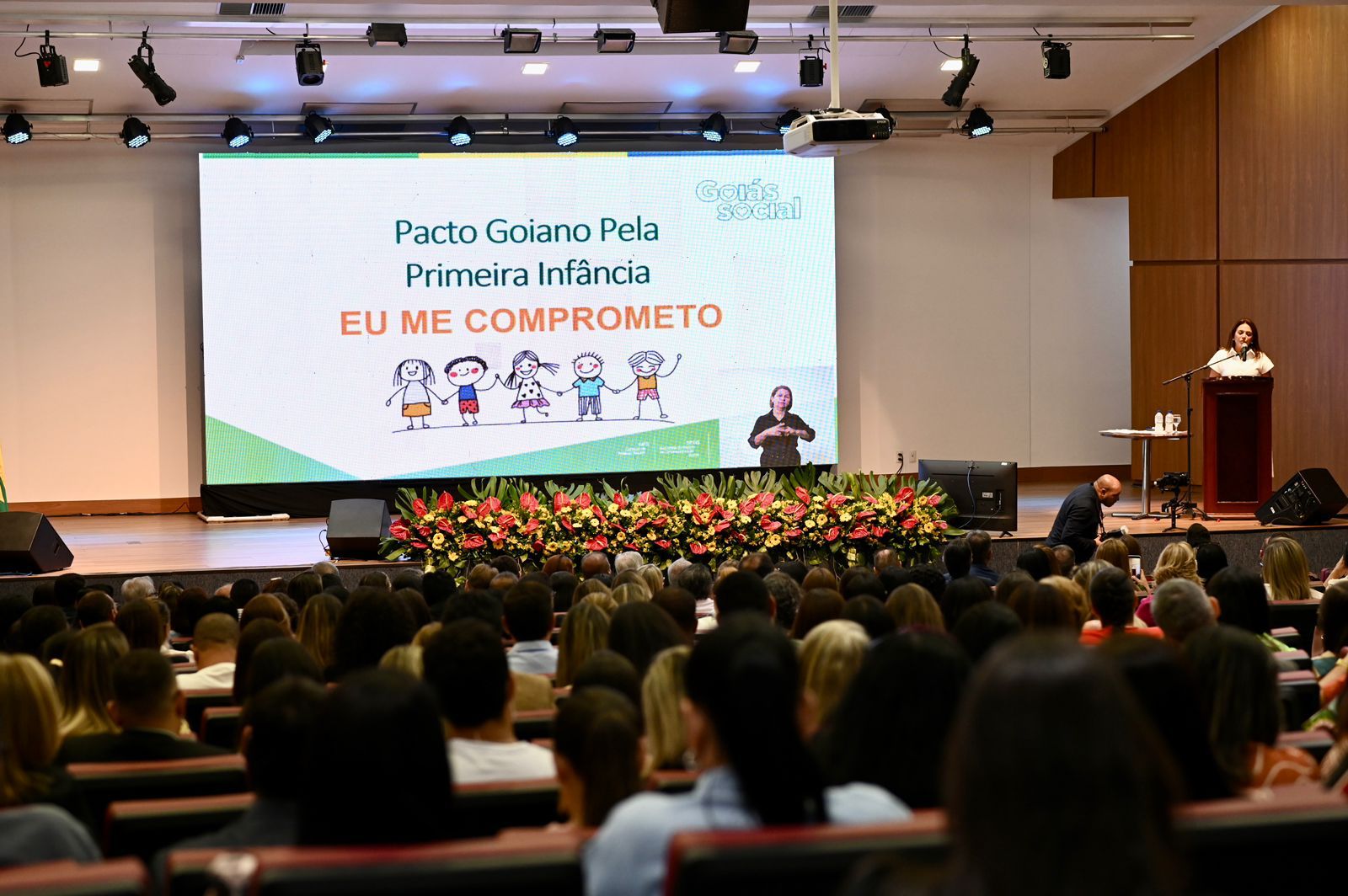 A primeira-dama Gracinha Caiado participa do lançamento do 