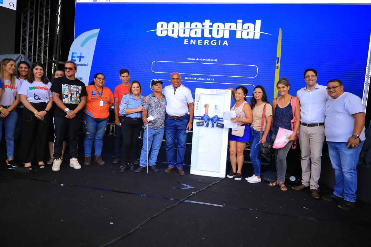 Prefeitura de Goiânia, em parceria com a Equatorial, sorteia 90 geladeiras para famílias de baixa renda, inscritas no CadÚnico