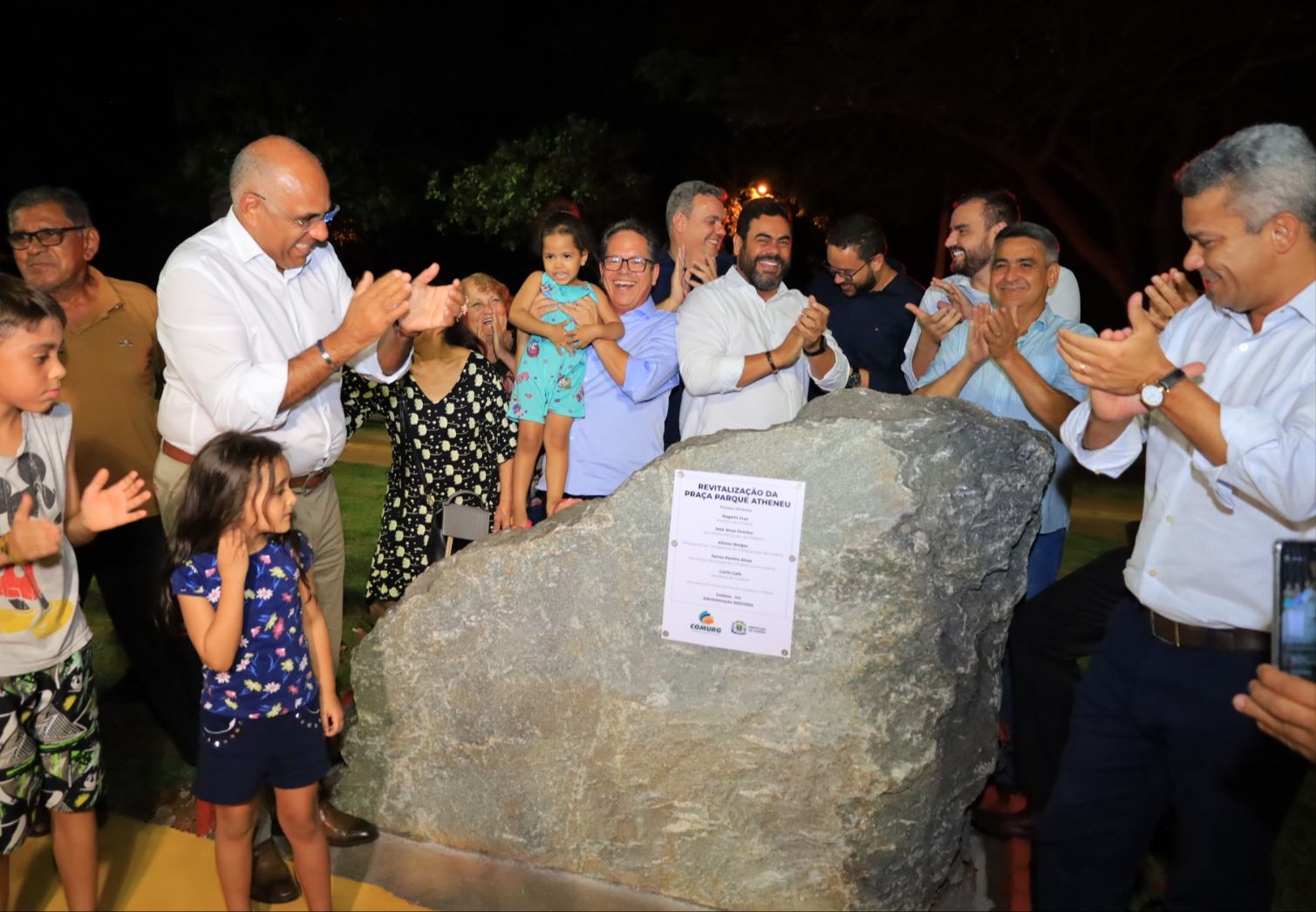 Município já inaugurou 59 novas praças, 7 parques e revitalizou outros 400 espaços públicos na administração do prefeito Rogério