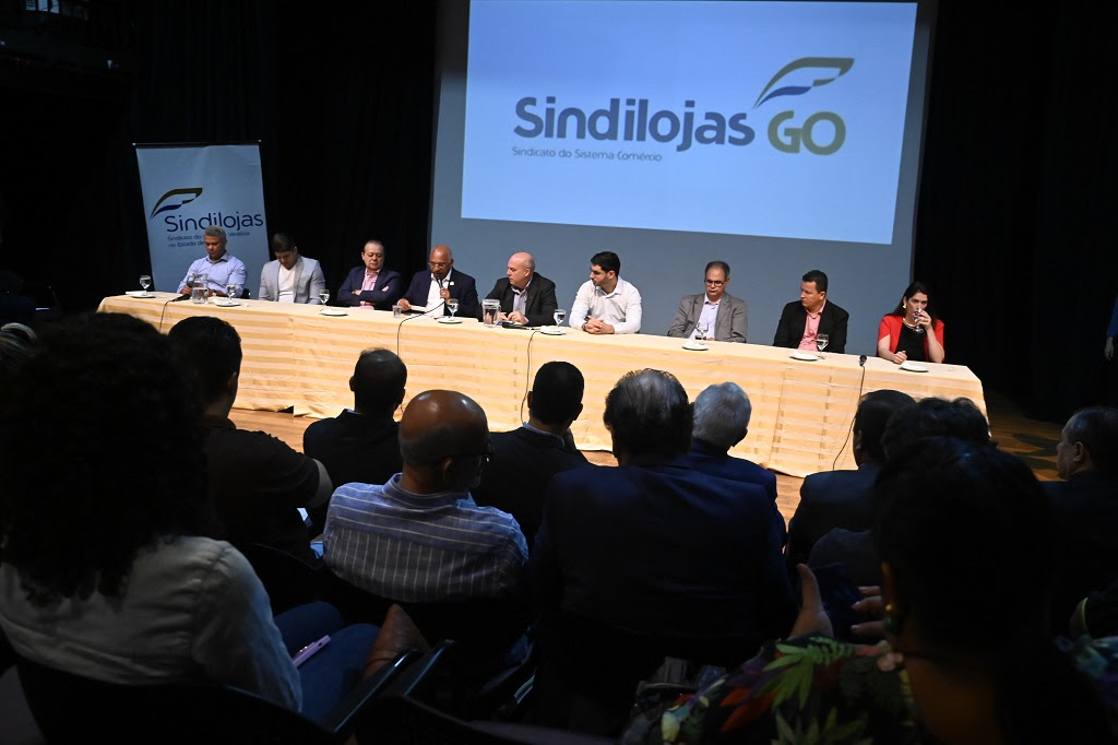 Reunião com Rogério Cruz foi articulada pelo Sindilojas-GO, atendendo demanda dos lojistas do Centro (Foto: Silvio Simões?)