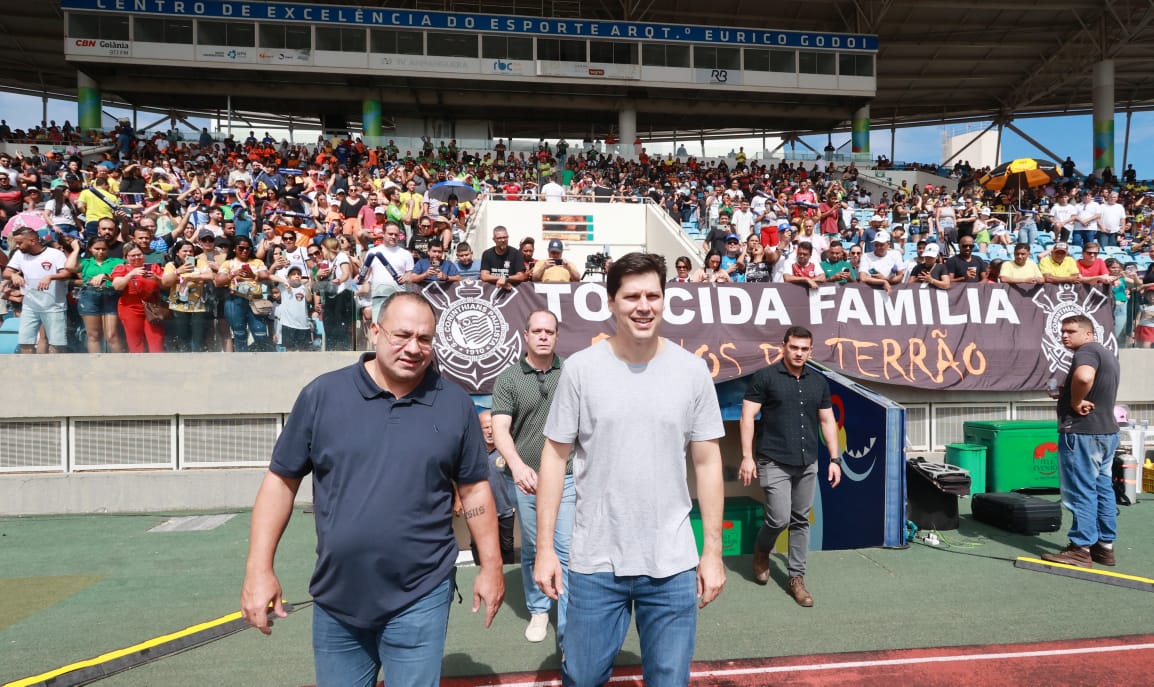 Vice-governador Daniel Vilela participa da abertura da Go Cup 2024, maior torneio de futebol infantil do mundo