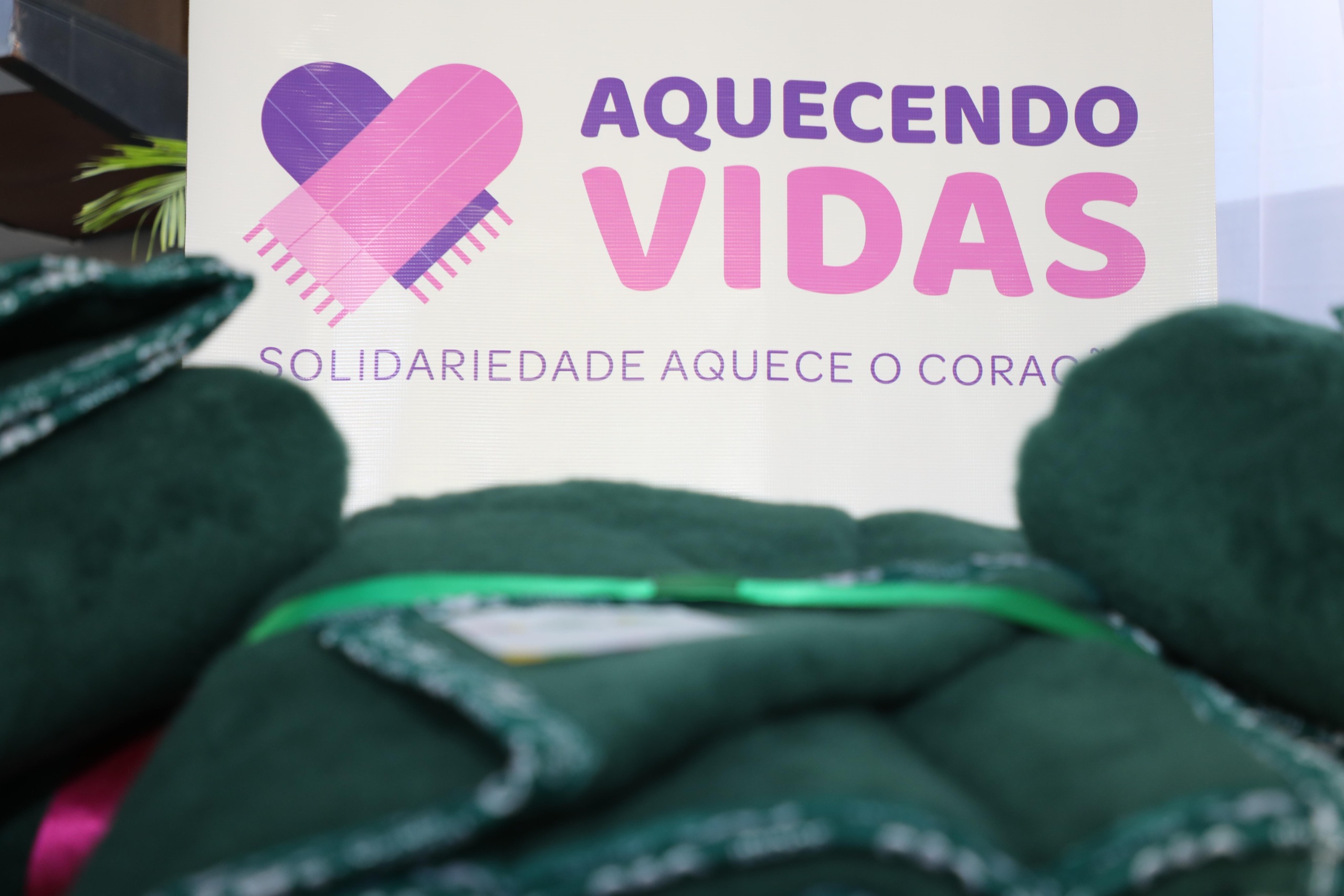 Campanha Aquecendo Vidas da OVG recebe doações de agasalhos e cobertores até 30/05