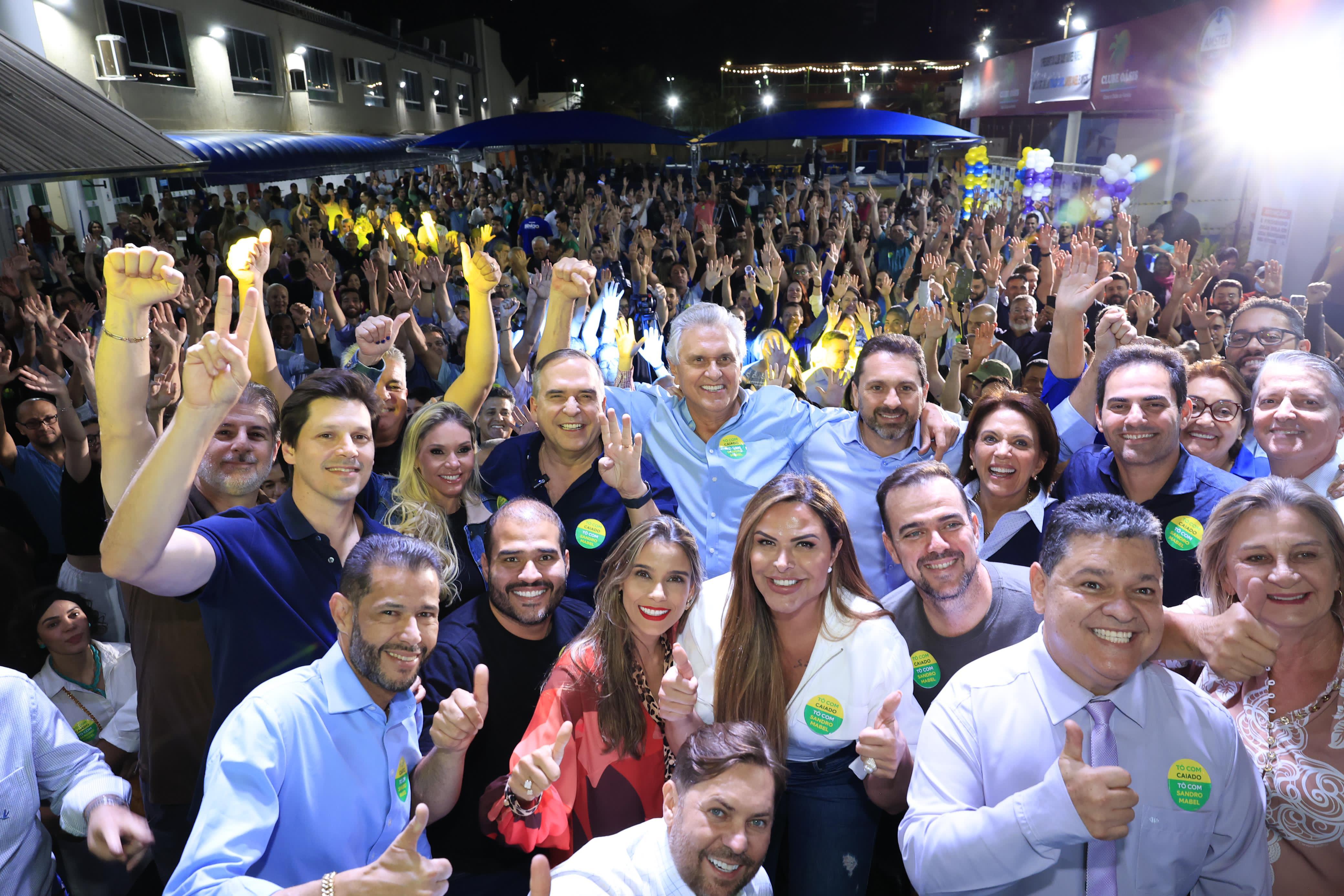 Em evento no Clube Oásis, em Goiânia, governador Ronaldo Caiado mobiliza lideranças políticas e representantes do setor produtivo para reforçar pré-campanha de Sandro Mabel