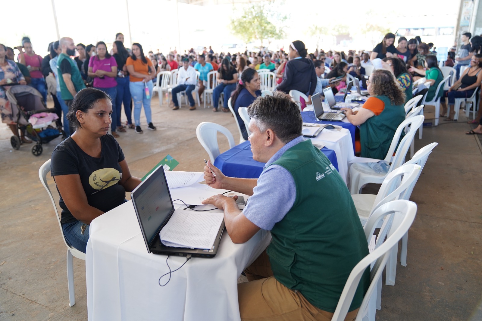 Atendimento da Agehab em evento do Aluguel Social: Agência alerta candidatos a benefícios contra falsos e-mails