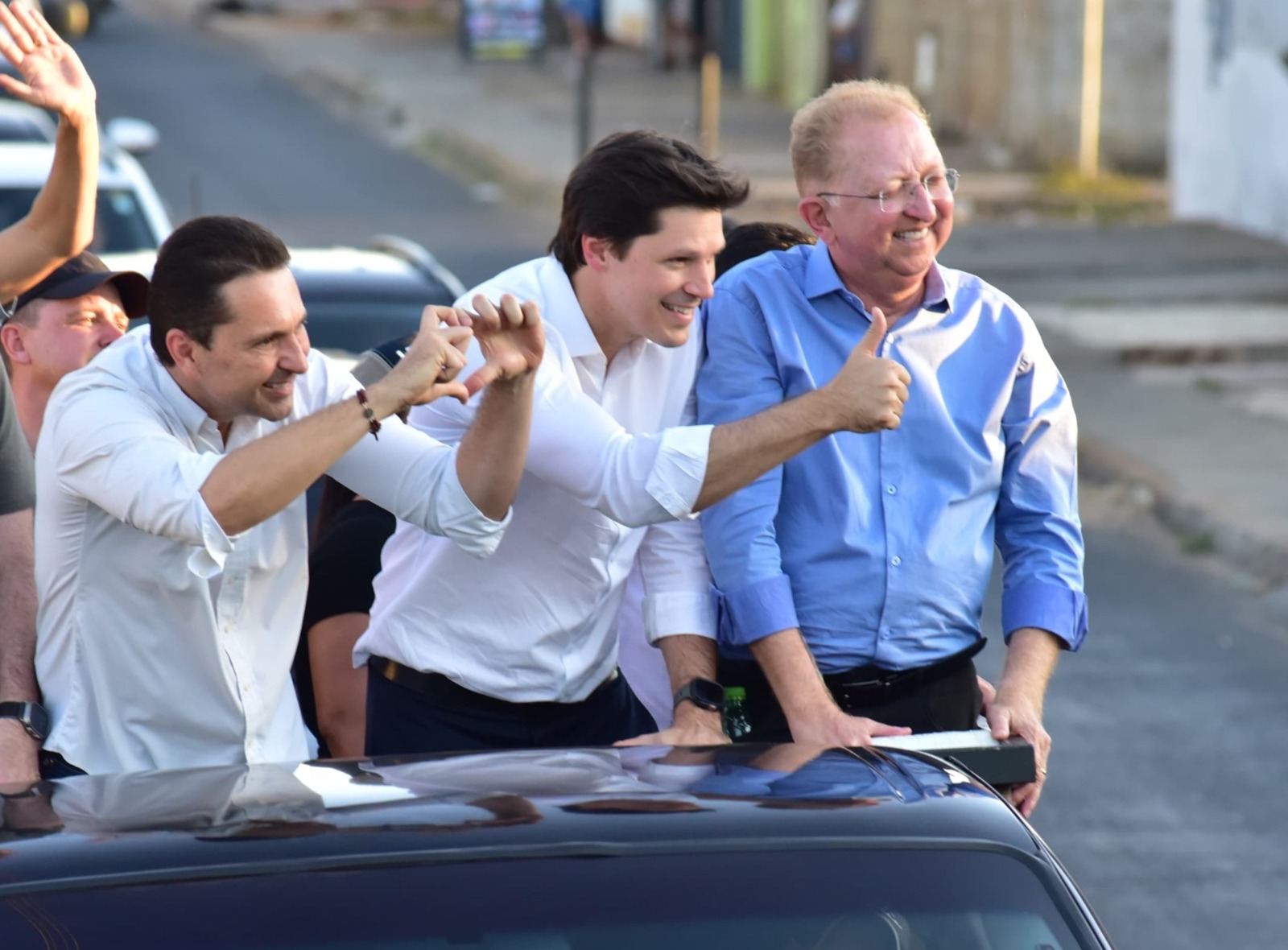 Daniel Vilela participa de mega carreata de Leandro Vilela e afirma que a eleição será vencida pelo candidato do MDB ainda no primeiro turno