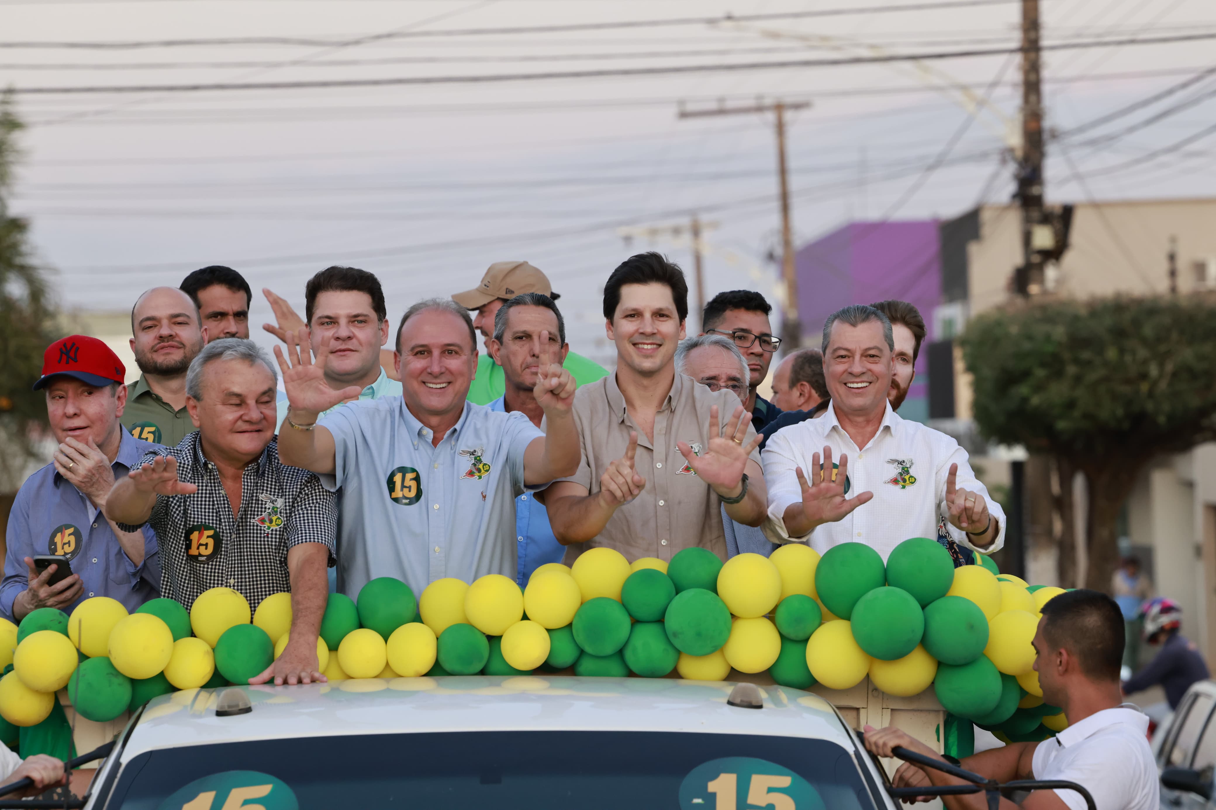 Daniel Vilela participa de carreatas e caminhadas de candidatos do UB e MDB no Sul goiano