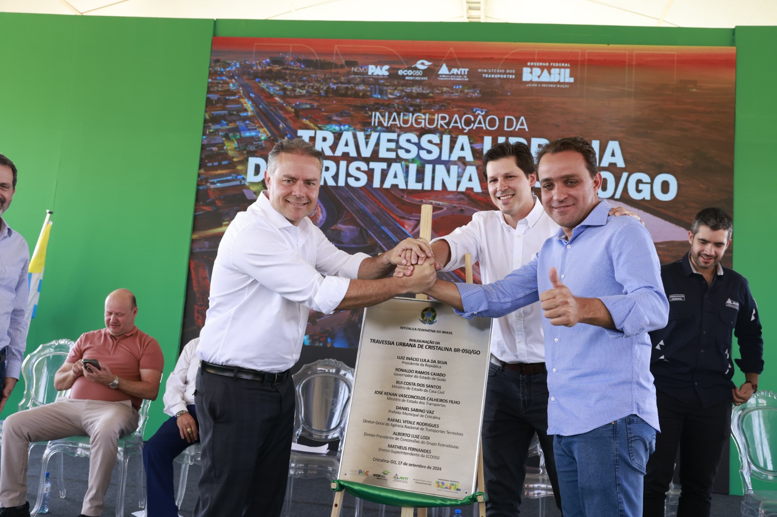 Vice-governador de Goiás, Daniel Vilela, participa de inauguração da travessia urbana, em Cristalina, ao lado do ministro dos Transportes, Renan Filho e do prefeito Daniel do Sindicato