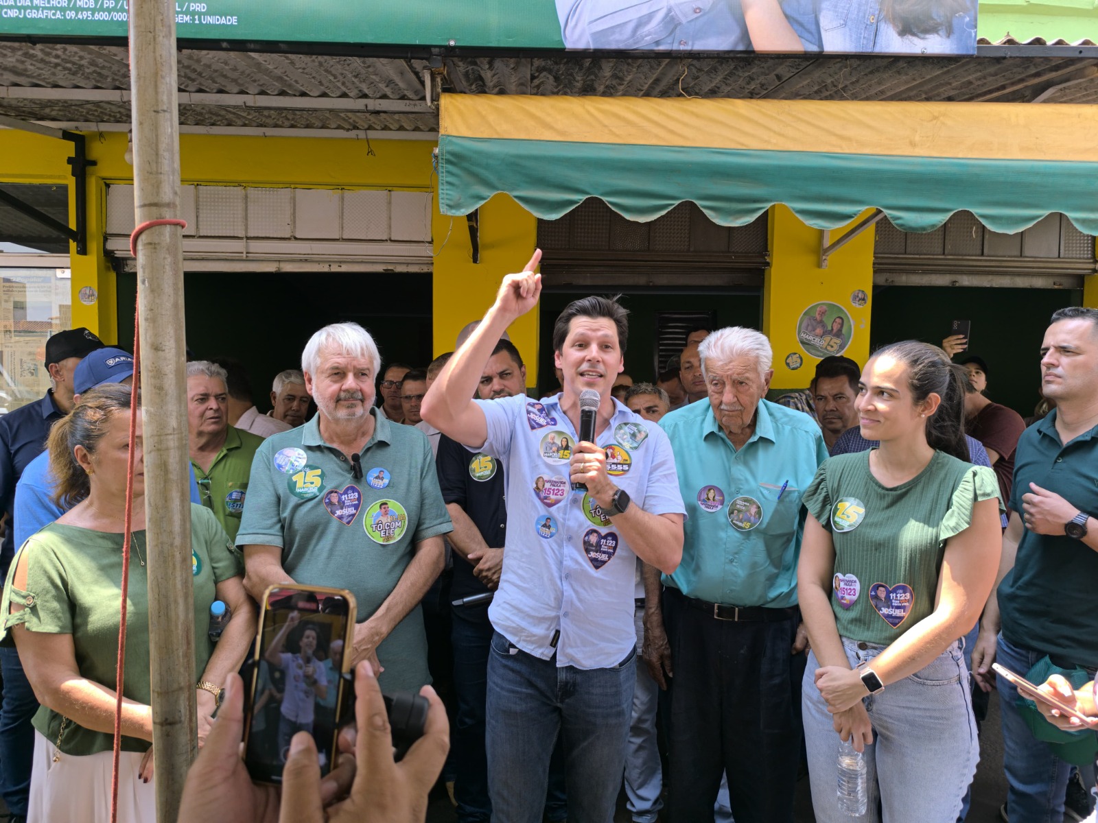 Daniel Vilela circulou, nesta quinta-feira (26/9), por cidades do Sul e Sudoeste goiano, onde pediu votos para candidatos a prefeito do MDB