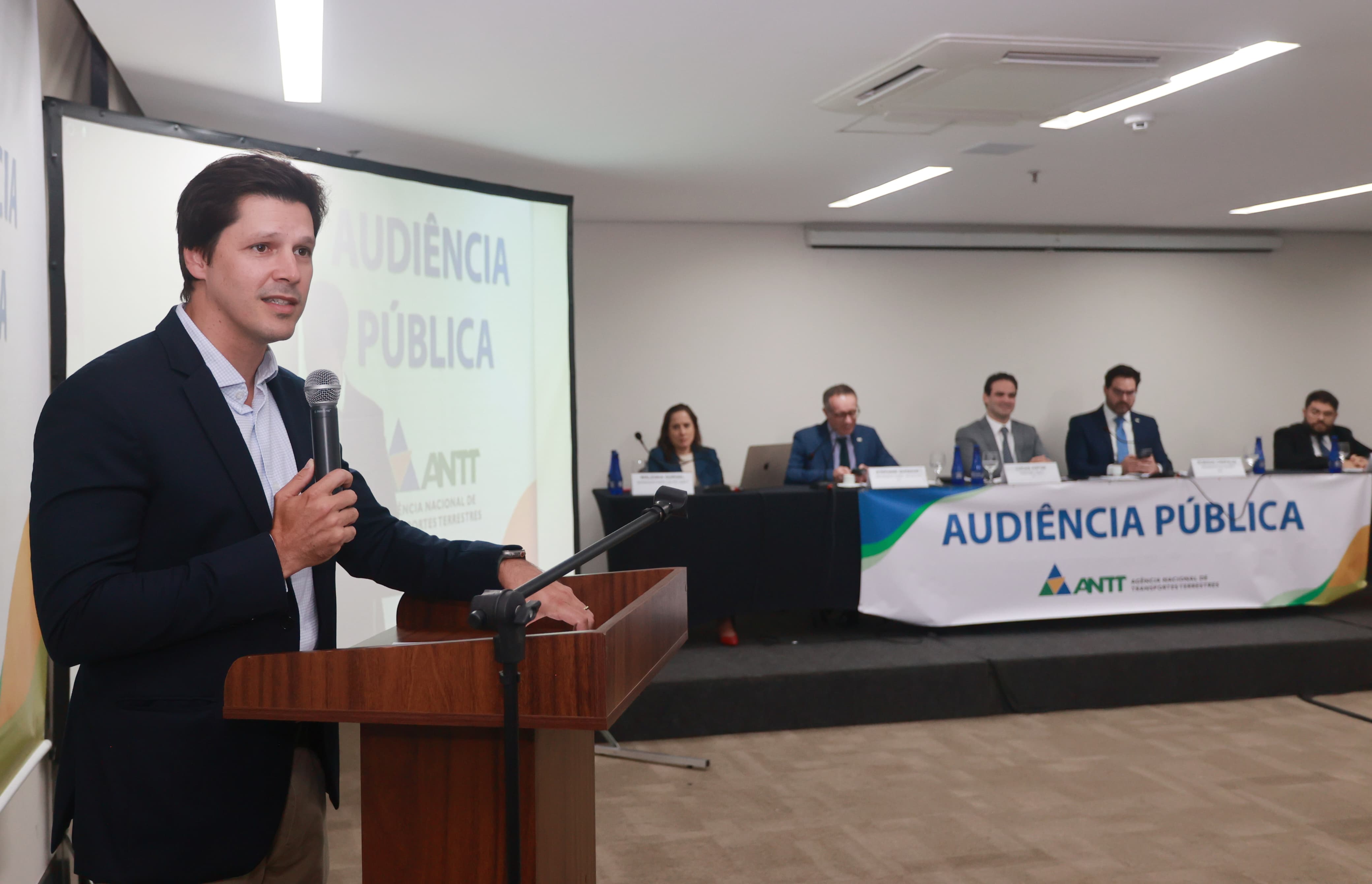 Daniel Vilela reivindica melhorias para a malha ferroviária de Goiás durante encontro com cúpula da ANTT