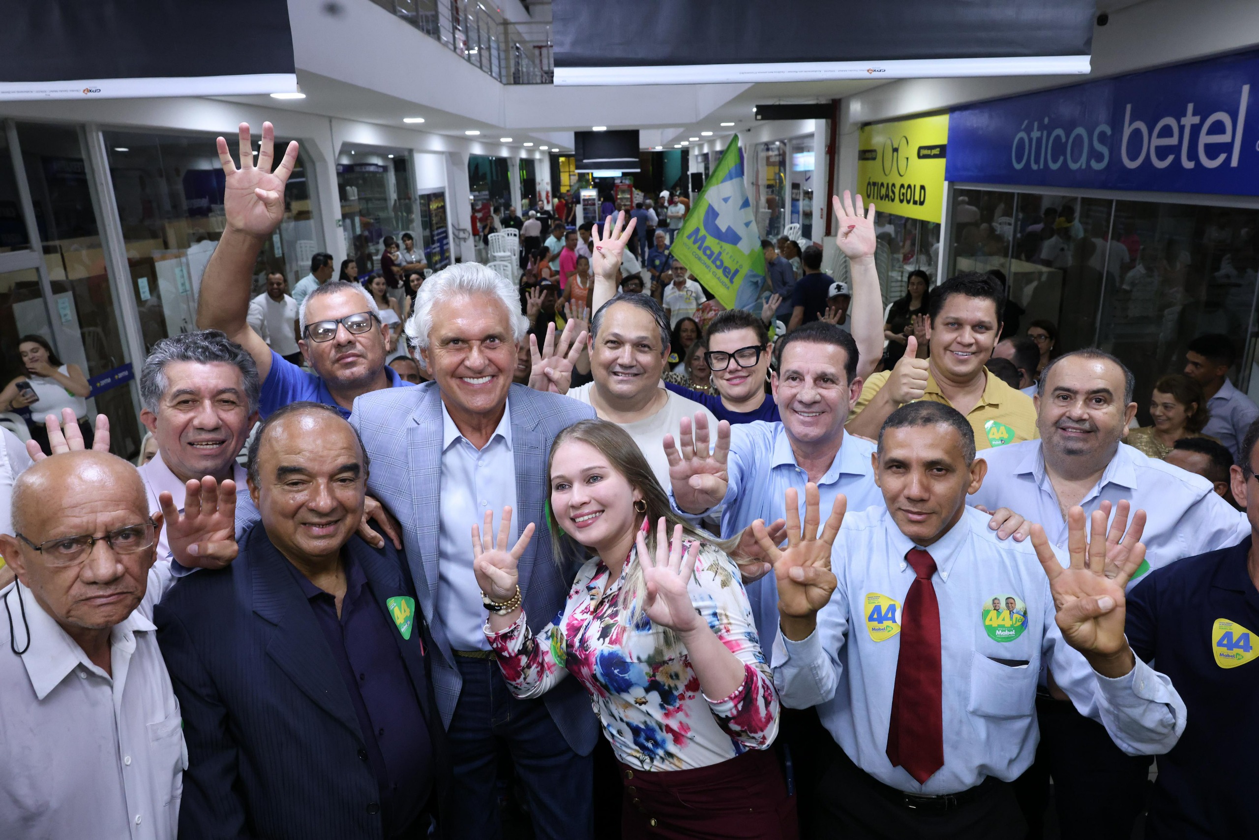 Caiado se une a lideranças da região Noroeste na defesa de frente ampla contra a mentira nas eleições