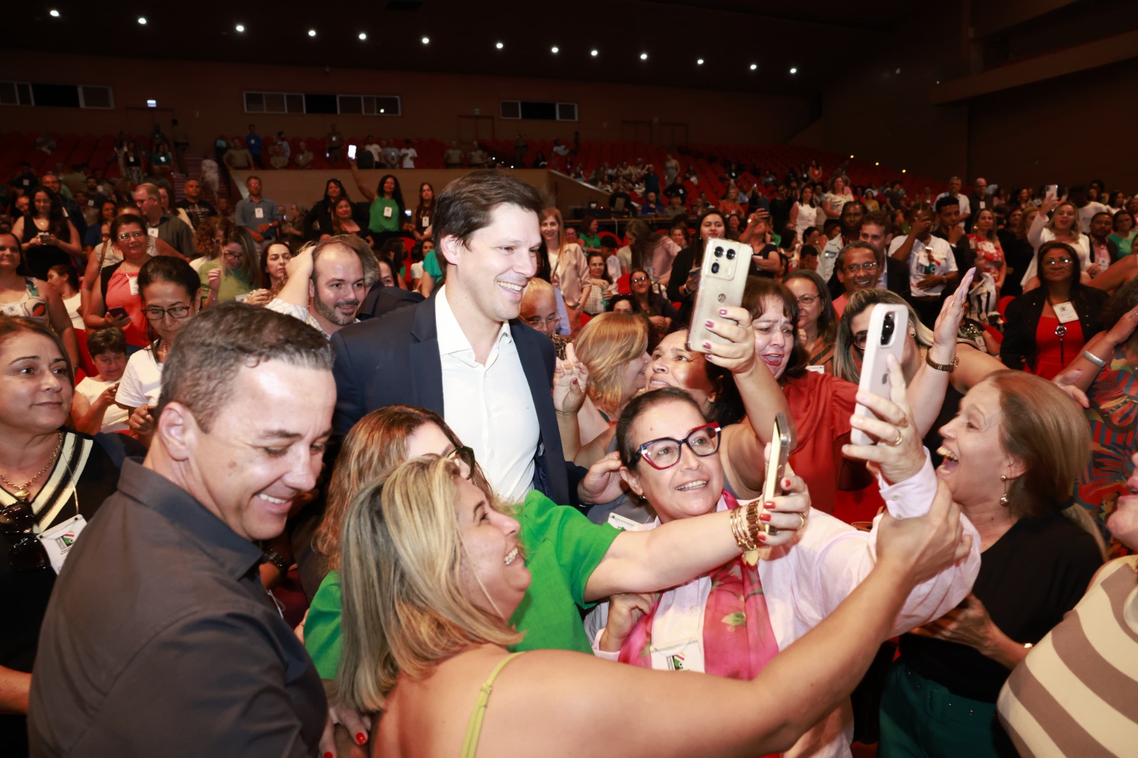 Daniel Vilela anuncia investimentos da ordem de R$ 145,5 milhões do Governo de Goiás para a rede estadual de educação