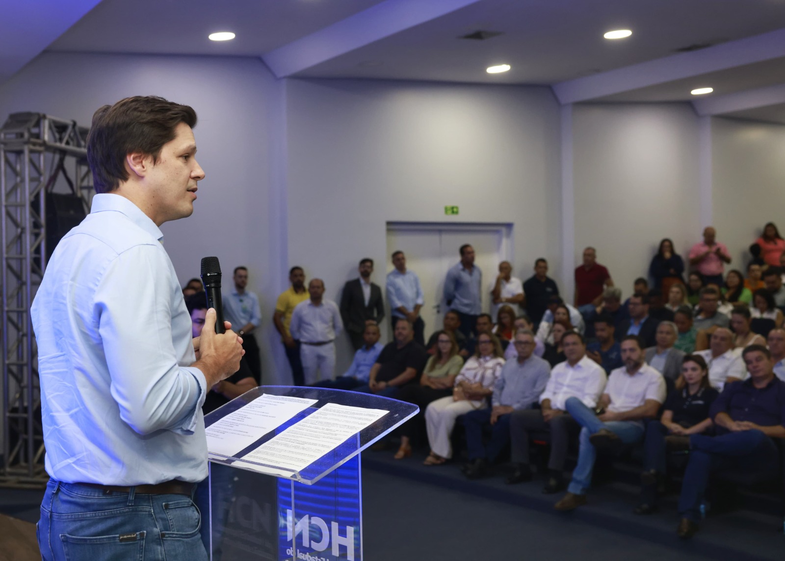 Daniel Vilela inaugura usina de energia solar que vai gerar economia de R$ 160 mil por ano no Hospital Estadual do Centro-Norte, em Uruaçu