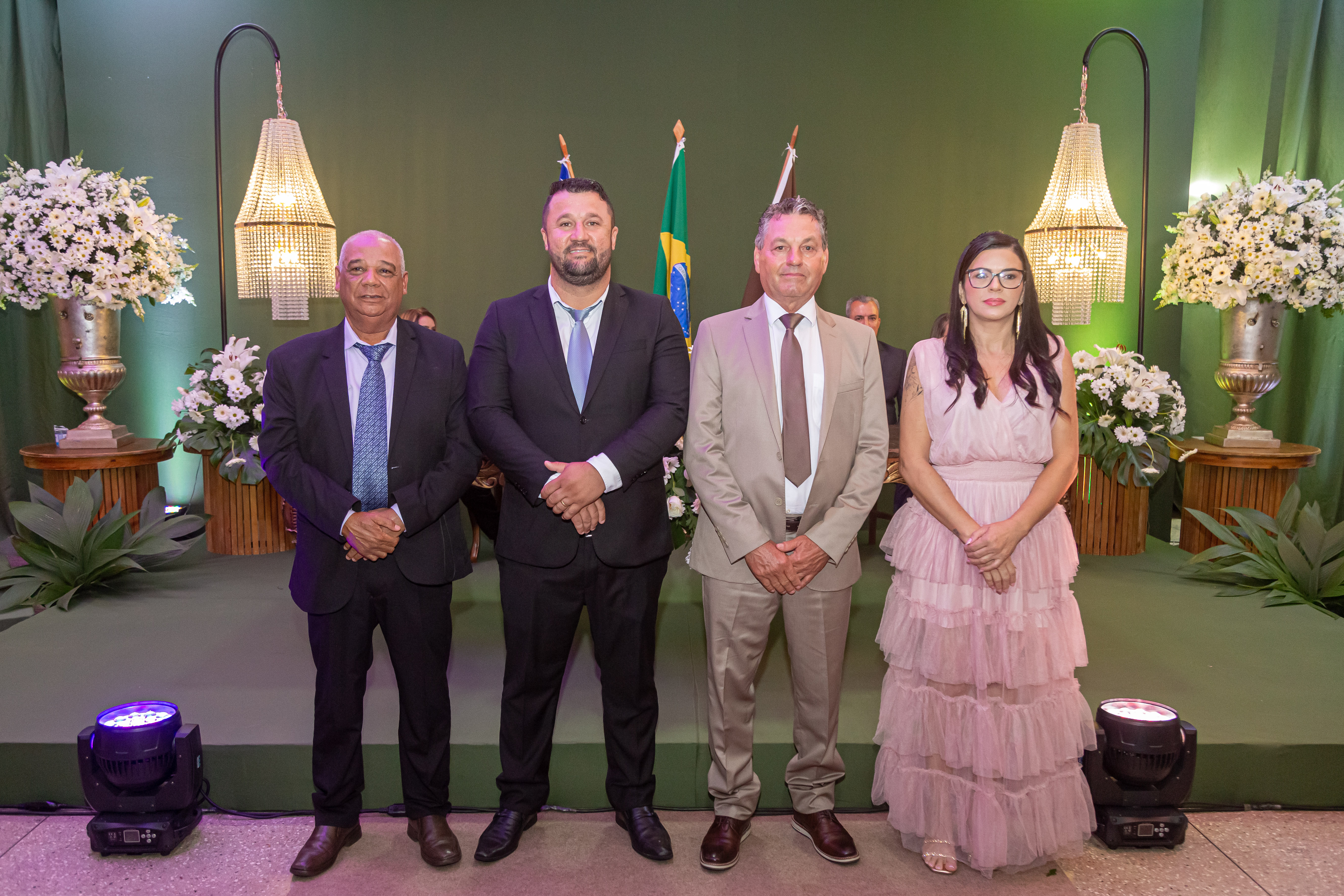 A mesa diretora é formada por Vanderley Vaz Neto (Presidente), Juliana Alves (Vice-presidente), Eurípedes Benedito (1º Secretário) e Vinicius Manoel (2º Secretário) 