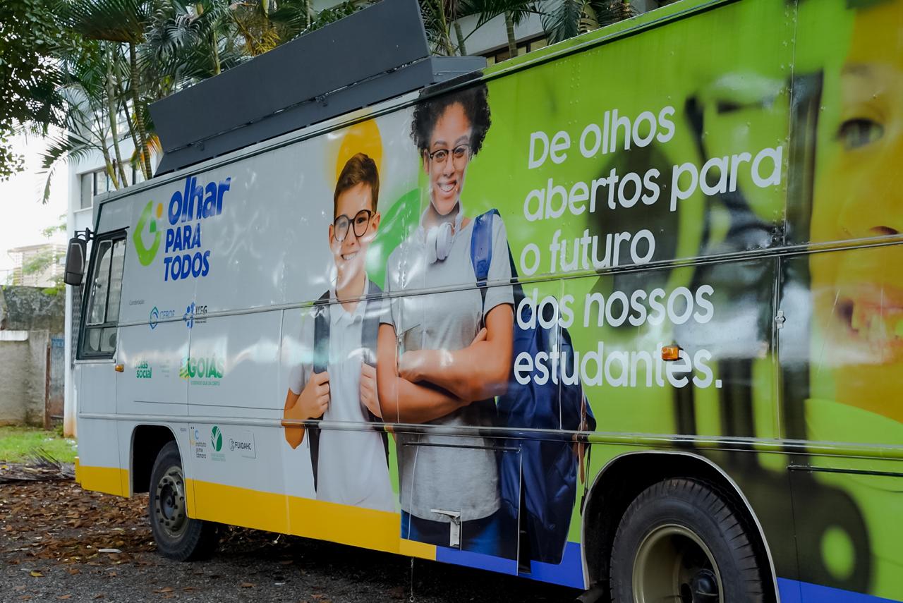 Programa Olhar para Todos, iniciativa do Goiás Social, levou atendimento oftalmológico ao Centro de Ensino em Período Integral Professor Pedro Gomes, no setor Campinas, em Goiânia