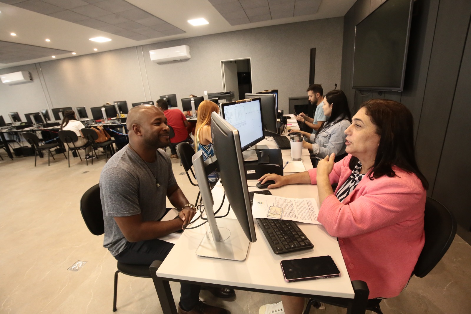 Professores nomeados receberão informações por e-mail e podem tirar dúvidas diretamente na Seduc