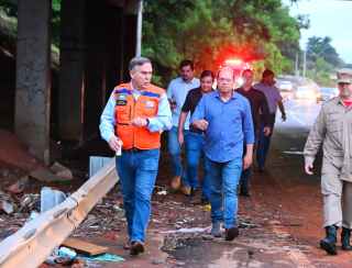 Goiânia: Prefeito Sandro Mabel vistoria pontos afetados pelas chuvas nos bairros da capital