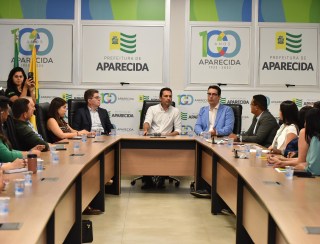 Aparecida de Goiânia: Prefeito Leandro Vilela e César Moura querem promover a retomada da economia de Aparecida com a geração de mais empregos