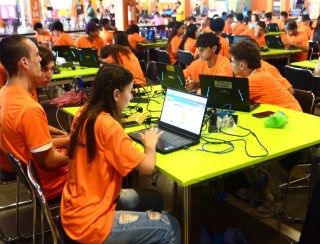 Goiás recebe programa global de educação e tecnologia apoiado pela Fórmula 1