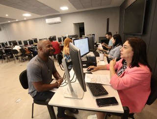 Governador Ronaldo Caiado nomeia mais 307 professores aprovados em concurso público