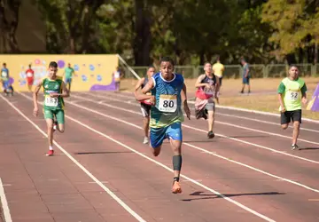 Ryan Pablo, de 17 anos, conquistou a medalha de ouro nas três provas que disputou, garantindo vaga para a fase nacional em São Paulo
