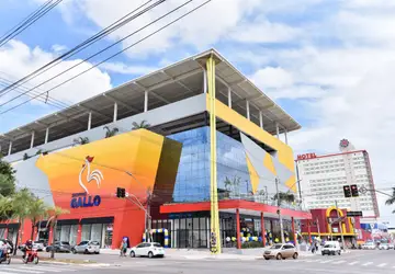 Novo shopping aberto na região da 44, em Goiânia: segmento de vendas de roupas e acessórios é destaque na capital