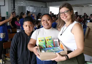 Prefeitura de Goiânia finaliza entrega de kits de material escolar em todas as instituições do ensino fundamental da Rede Municipal de Educação